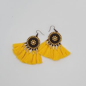 UHAVIT New Retro Alloy Dripping Oil Sunflower Tassel Earrings